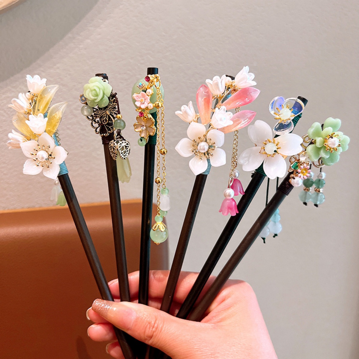 Exquisite Flower Tassel Wooden – обзор и цена Vintage Fashion Accessories